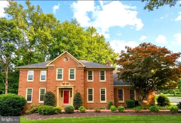 $1,374,900 | 10820 Fieldwood Drive, Fairfax, VA 22030