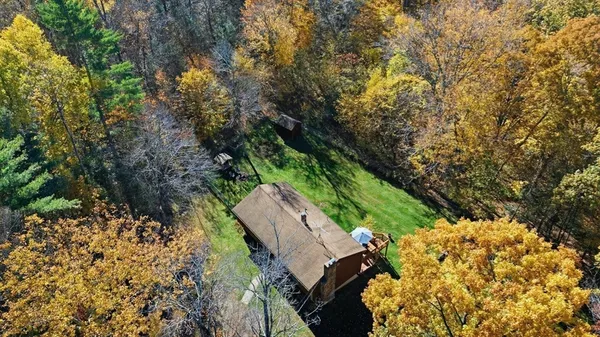 $375,000 | 127 Pond Brook Road, Huntington, MA 01050