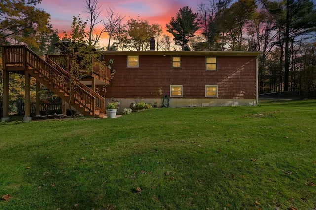 $423,000 | 127 Pond Brook Road, Huntington, MA 01050