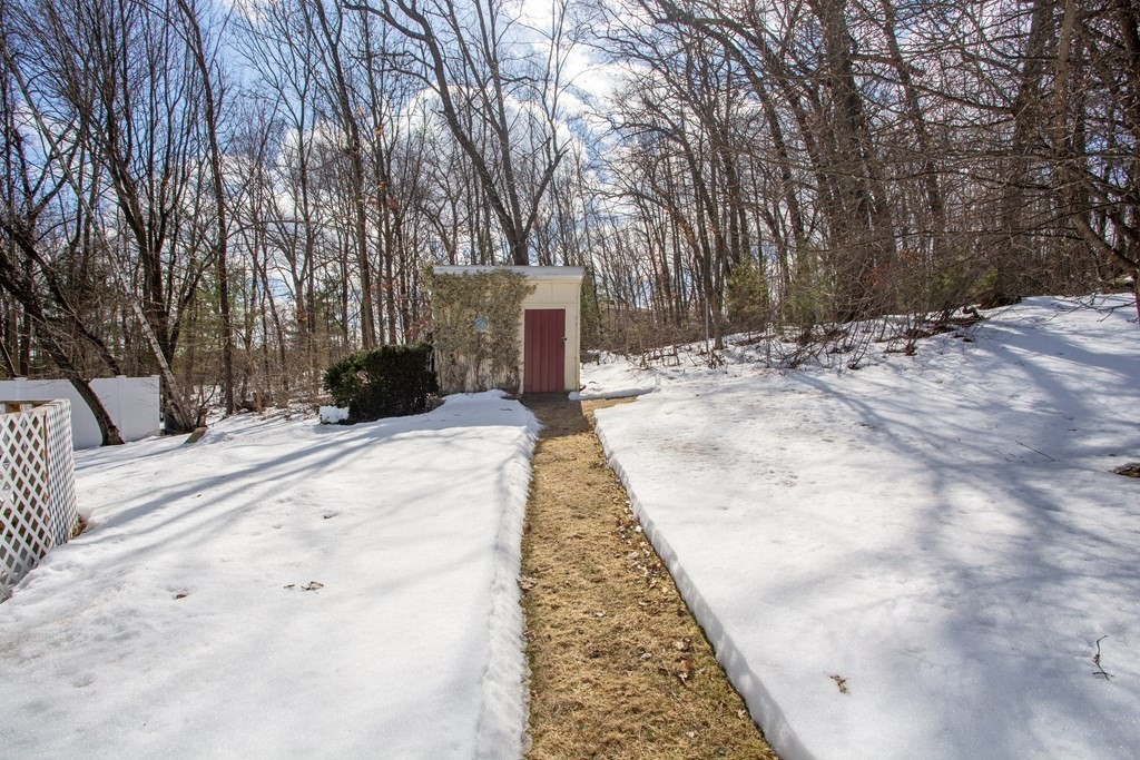 74 Comet Road Methuen, MA 01844 - Photo 6 of 37 Gallery Image 6