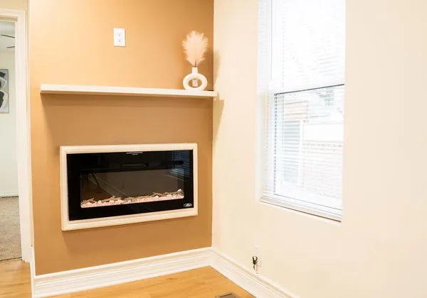 $154,900 | 816 South Lake Drive, Independence, MO 64053