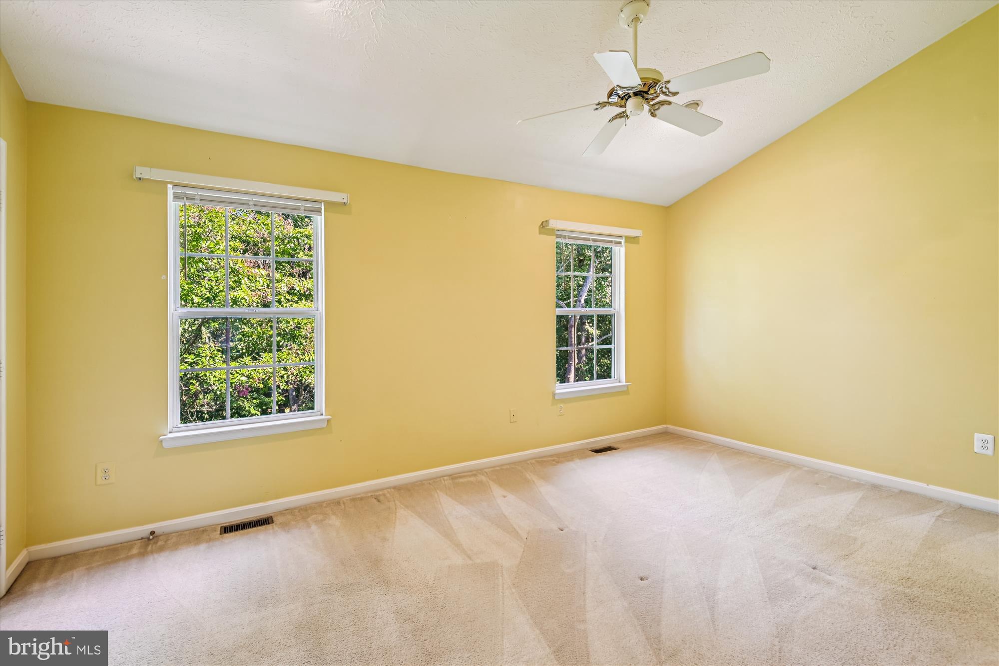 1455 Falcon Nest Court Arnold, MD 21012 - Photo 29 of 70 Primary Bedroom