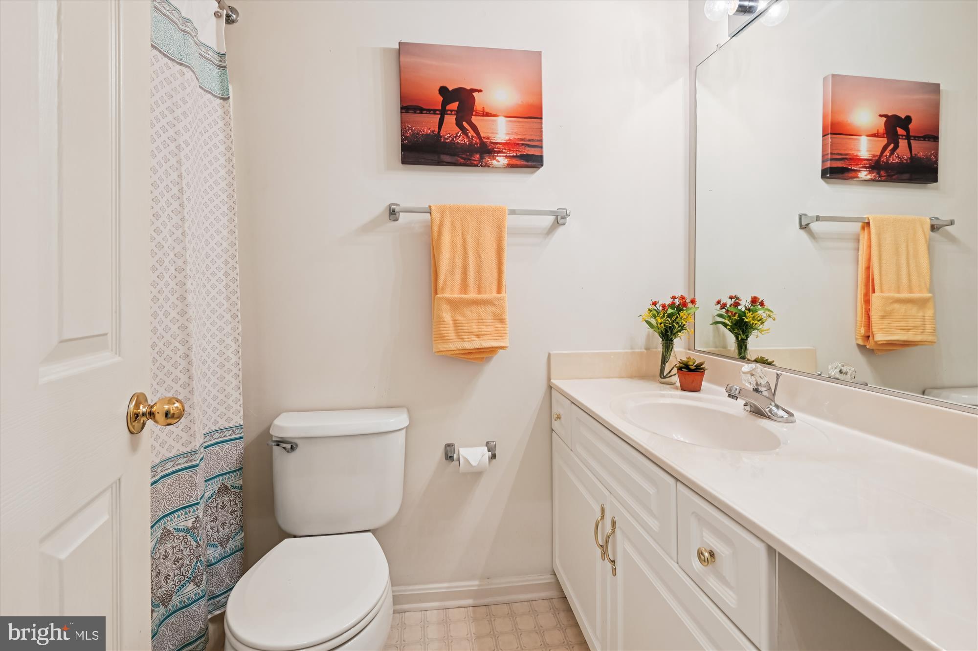 1455 Falcon Nest Court Arnold, MD 21012 - Photo 44 of 70 Full Hall Bathroom