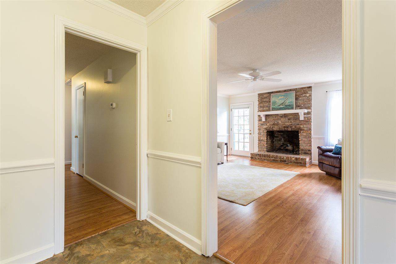 6209 Wynbrook Way Raleigh, NC 27612 - Photo 16 of 24 Entry Hall