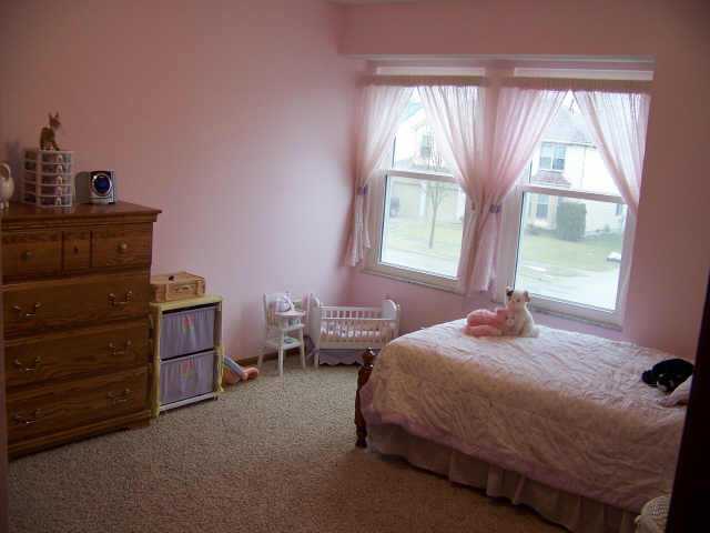 1515 Raspberry Run Drive Columbus, OH 43204 - Photo 9 of 10 Gallery Image 9