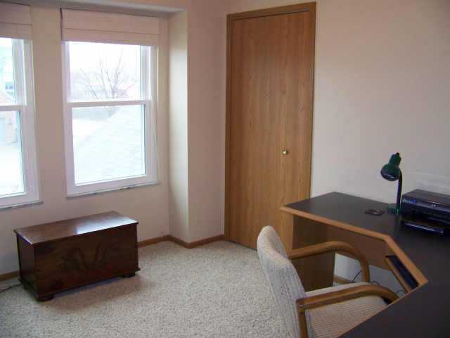 1515 Raspberry Run Drive Columbus, OH 43204 - Photo 10 of 10 Gallery Image 10