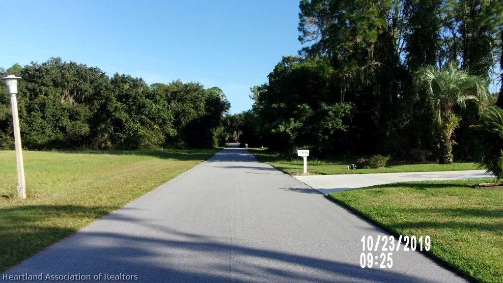 700 Lin Road Sebring, FL 33876 - Photo 3 of 10 Gallery Image 3