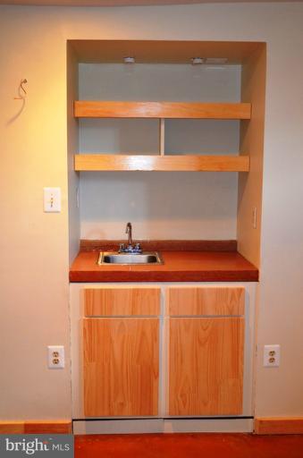 51 Carrollton Road Sterling, VA 20165 - Photo 14 of 28 Interior (General)