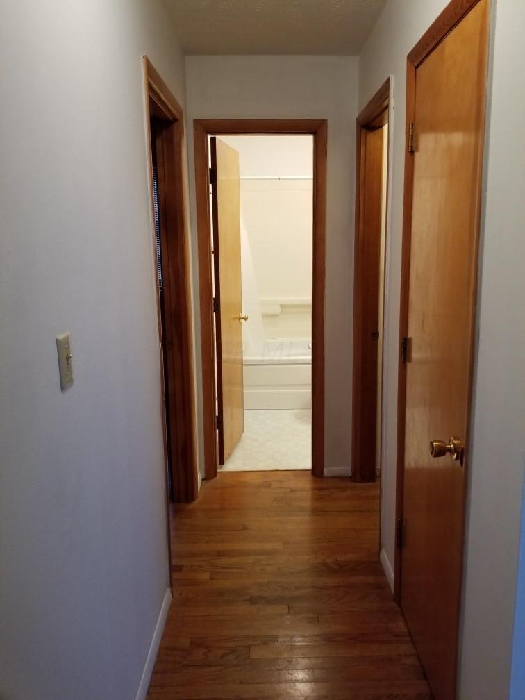 837 Stockbridge Road Columbus, OH 43207 - Photo 12 of 25 Gallery Image 12