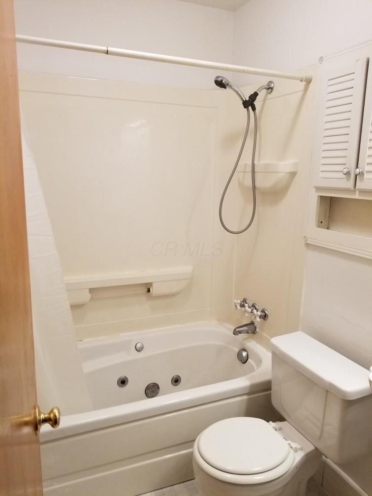 837 Stockbridge Road Columbus, OH 43207 - Photo 8 of 25 Gallery Image 8