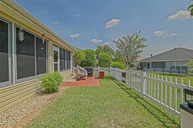 $324,999 | 14004 Southeast 94th Avenue, Summerfield, FL 34491