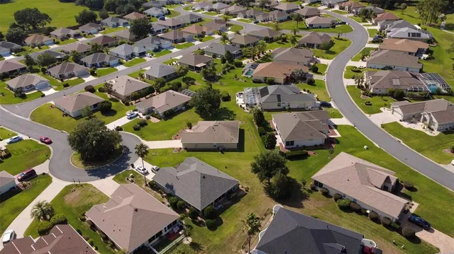 $324,999 | 14004 Southeast 94th Avenue, Summerfield, FL 34491