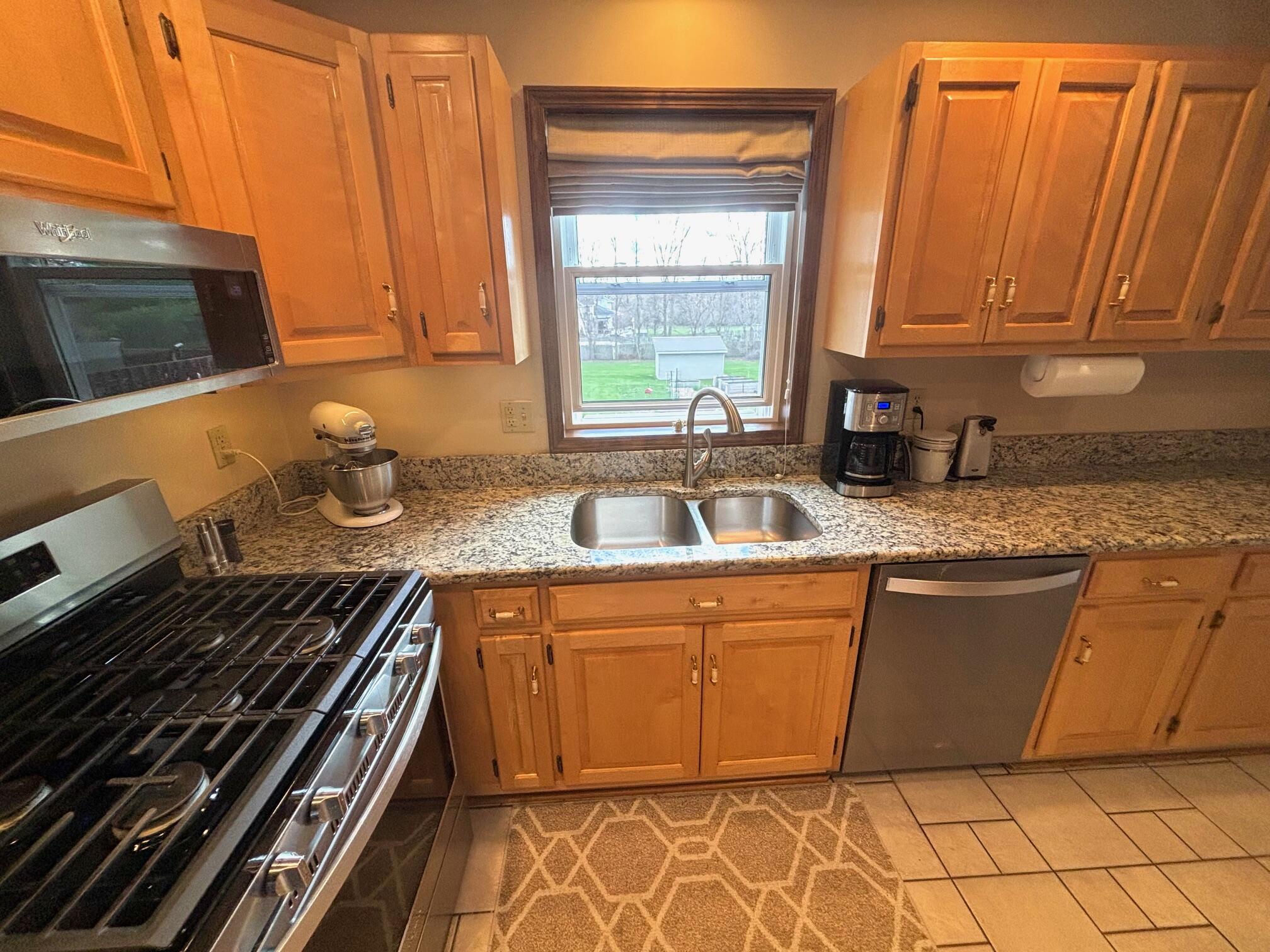 7975 East 99th Lane Crown Point, IN 46307 - Photo 12 of 52 2016x1512