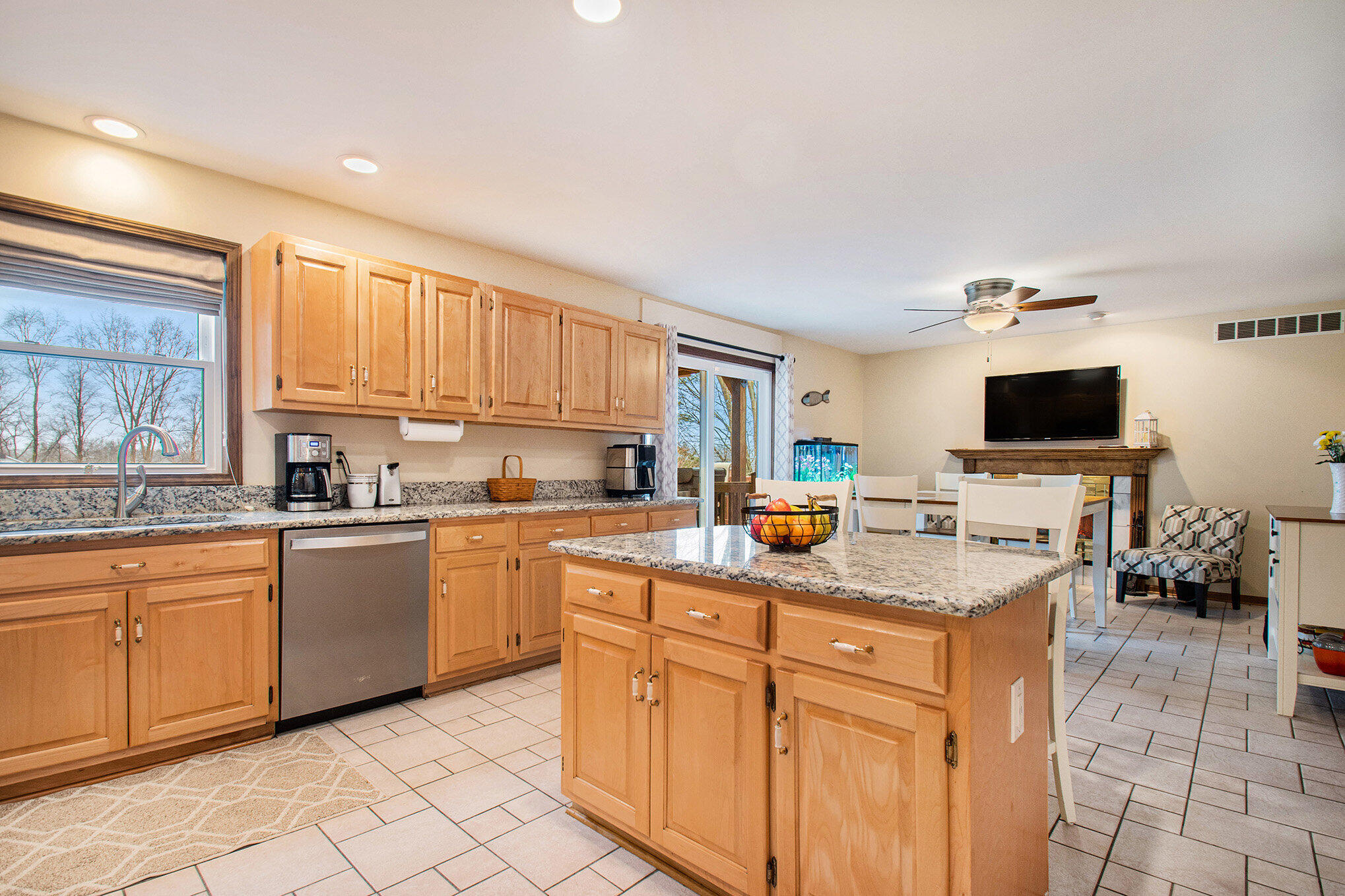 7975 East 99th Lane Crown Point, IN 46307 - Photo 15 of 52 2038x1359