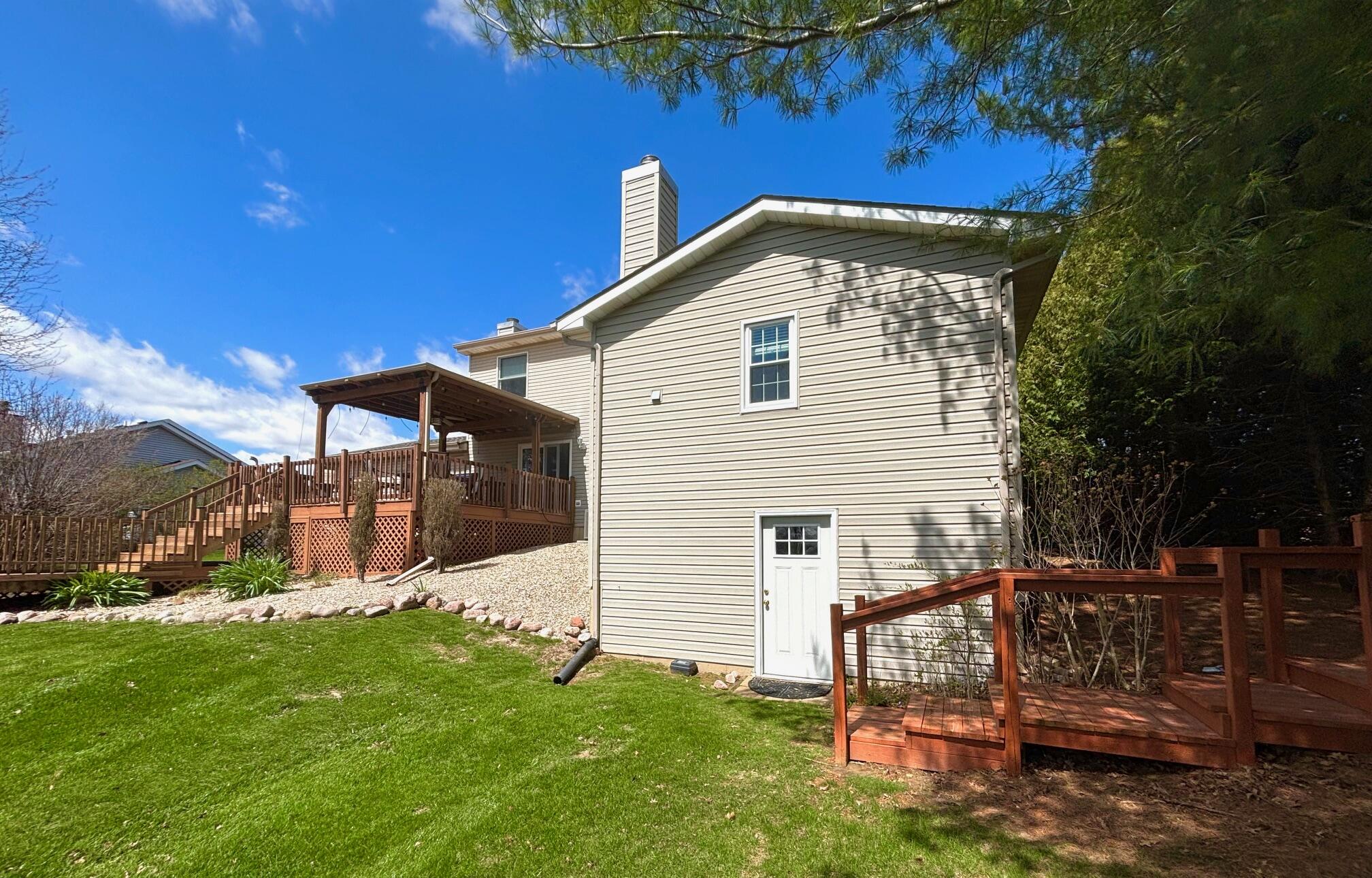 7975 East 99th Lane Crown Point, IN 46307 - Photo 47 of 52 2016x1290