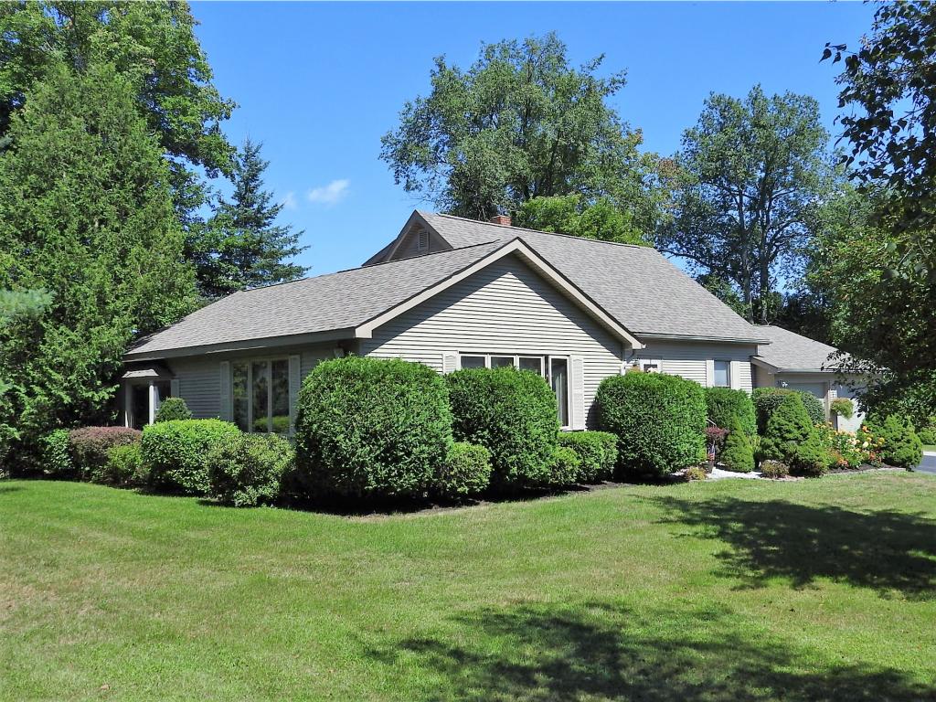 10 Lamontagne Lane Rutland, VT 05701 - Photo 2 of 29 Gallery Image 2