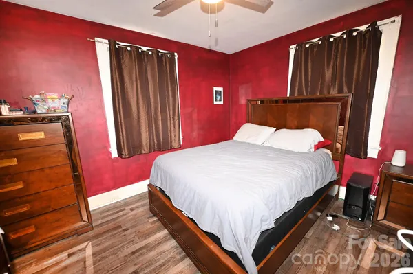 $178,900 | 614 South Ashe Avenue, Newton, NC 28658