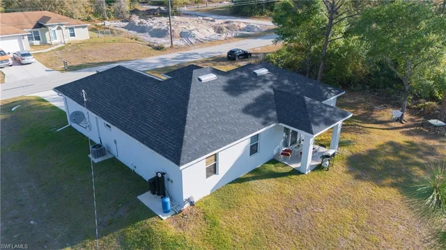 a picture of houses with outdoor space