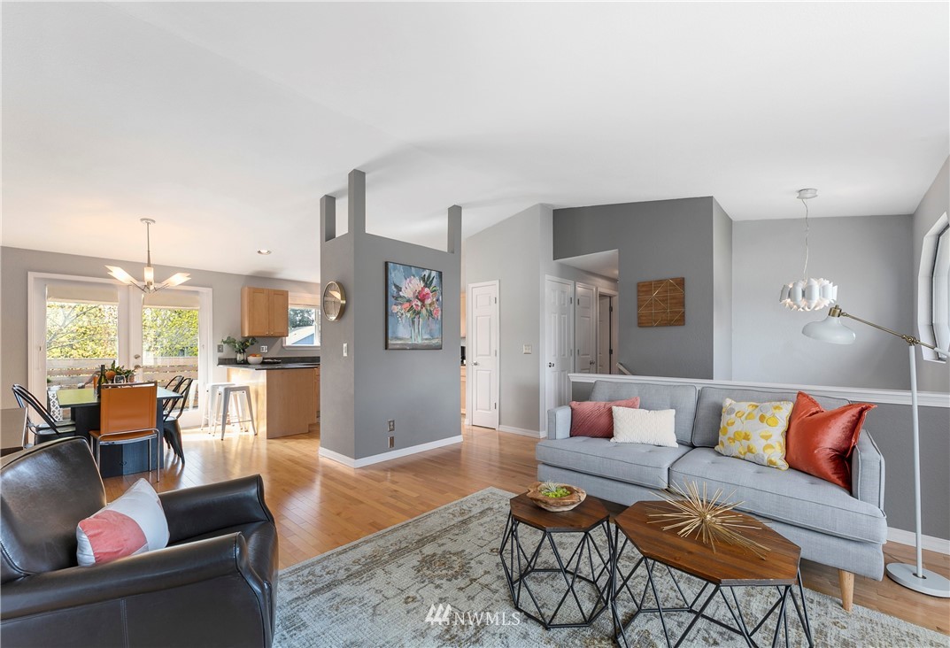 3545 Southwest 100th Street Seattle, WA 98146 - Photo 6 of 25 Gallery Image 6
