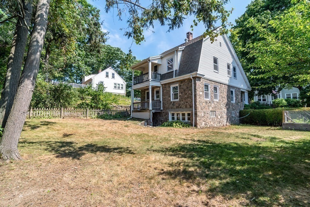 12 Pine Tree Road Wellesley, MA 02482 - Photo 17 of 19 Gallery Image 17