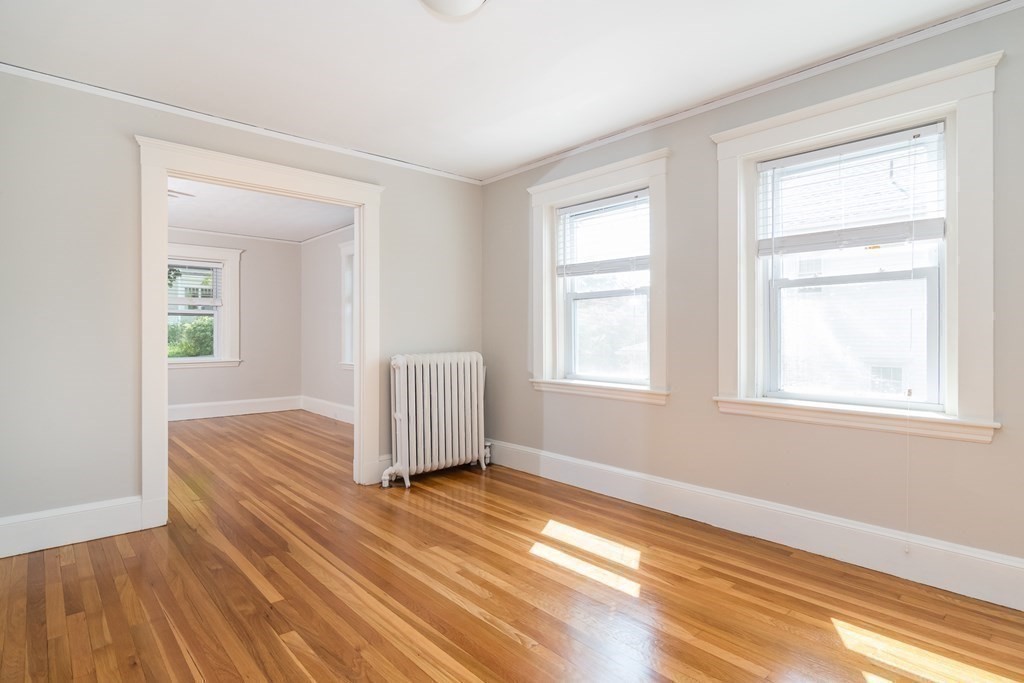 12 Pine Tree Road Wellesley, MA 02482 - Photo 7 of 19 Gallery Image 7