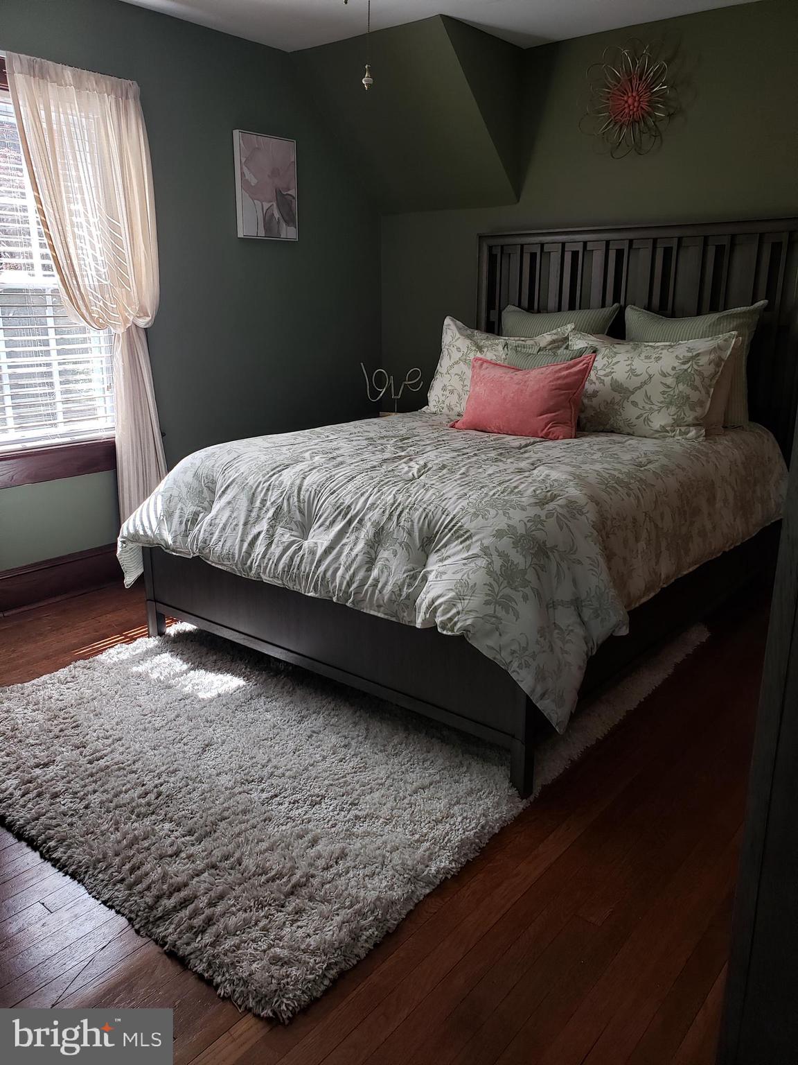 12 Wilburtha Road Ewing, NJ 08628 - Photo 25 of 42 2nd Bedroom