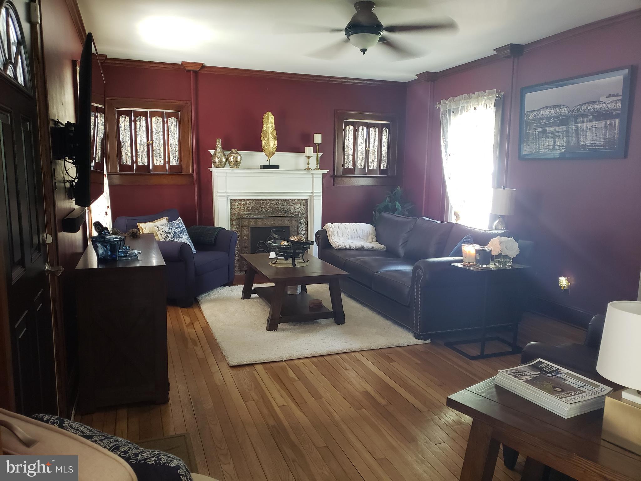 12 Wilburtha Road Ewing, NJ 08628 - Photo 6 of 42 Living Room