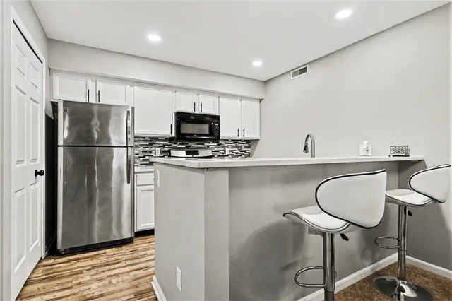 $230,000 | 313 Westbrook Court, Marshall, MI 49068