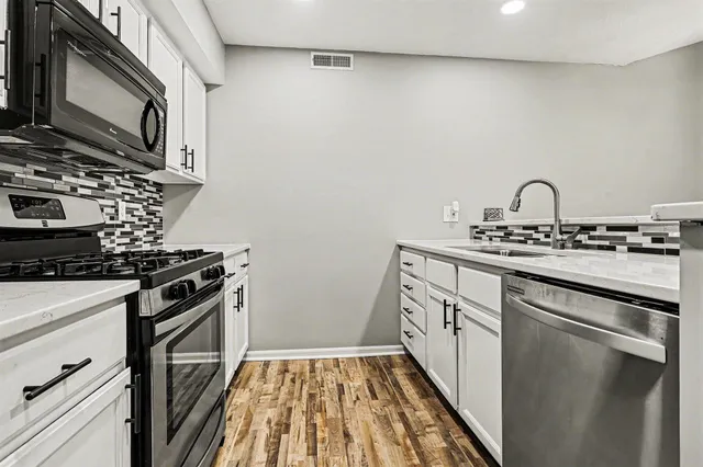 $230,000 | 313 Westbrook Court, Marshall, MI 49068