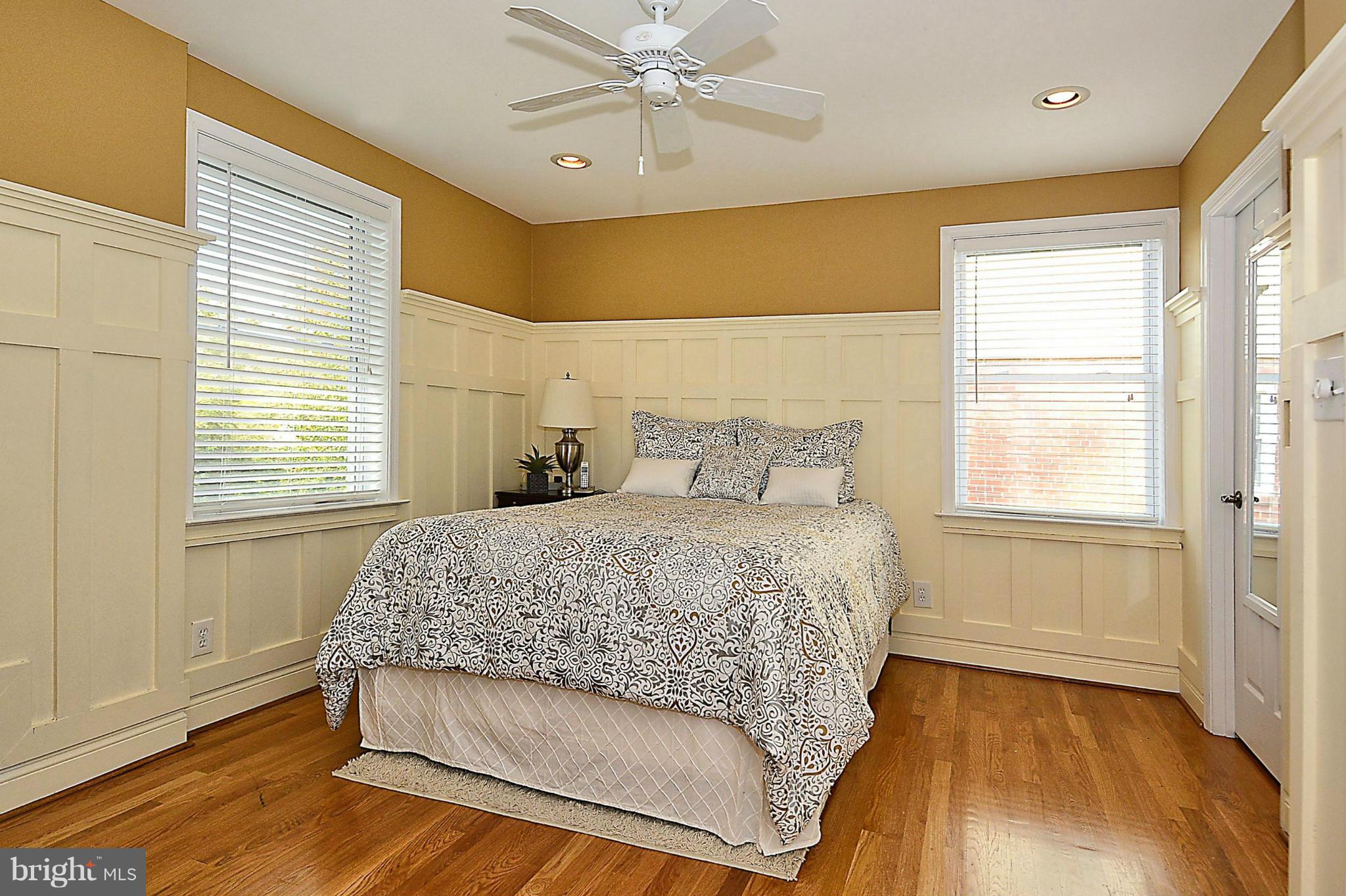 4710 Edgefield Road Bethesda, MD 20814 - Photo 13 of 28 Bedroom (Master) - Main Level