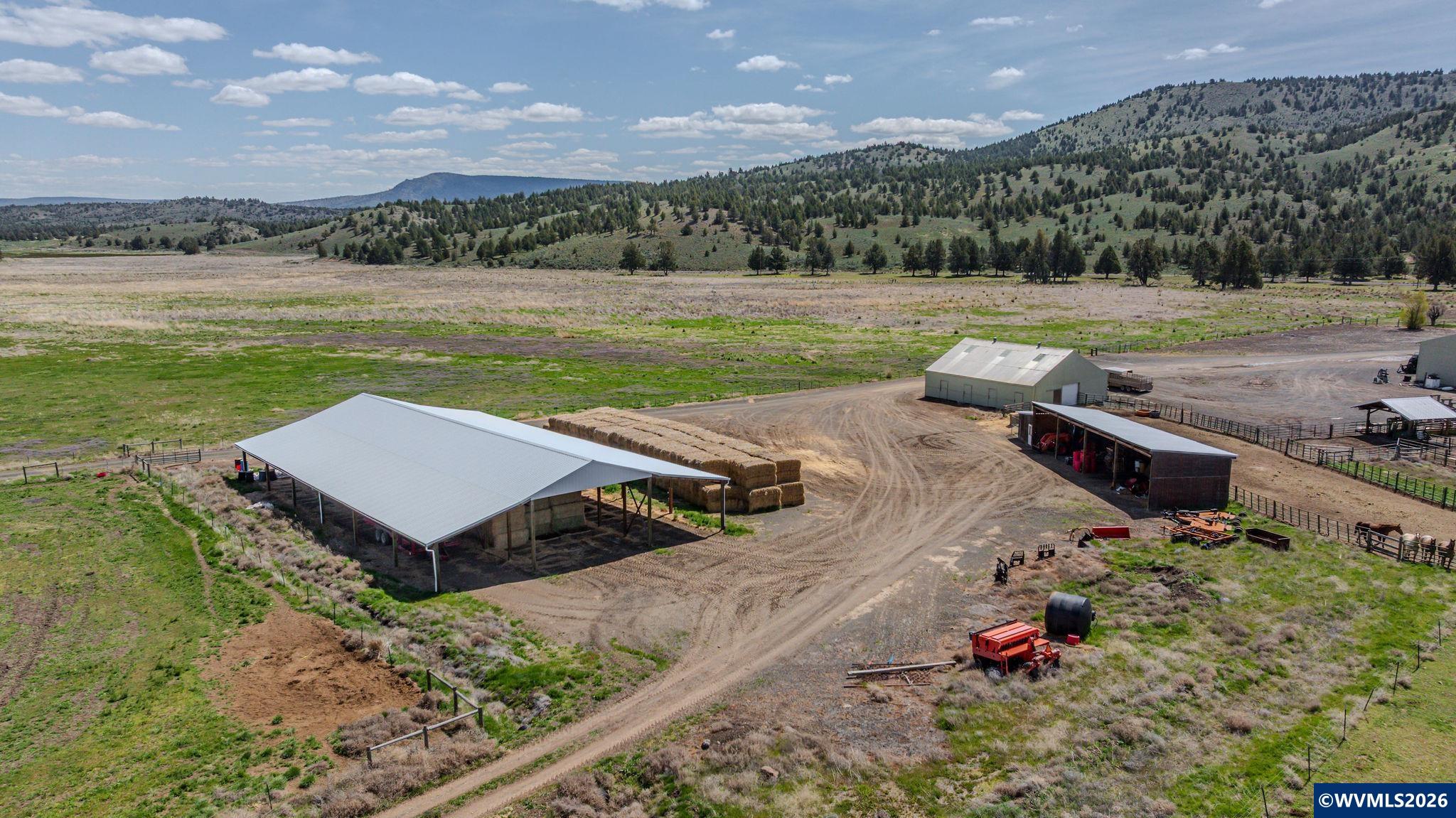 41225 Southeast Van Lake Road Prineville, OR 97754 - Photo 32 of 49