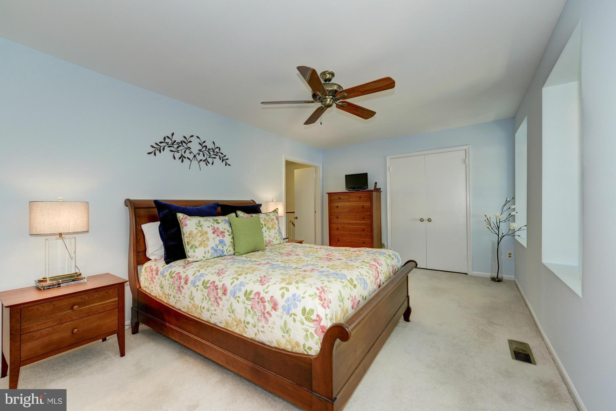 7918 Treeside Court Springfield, VA 22152 - Photo 15 of 30 Bedroom (Master)