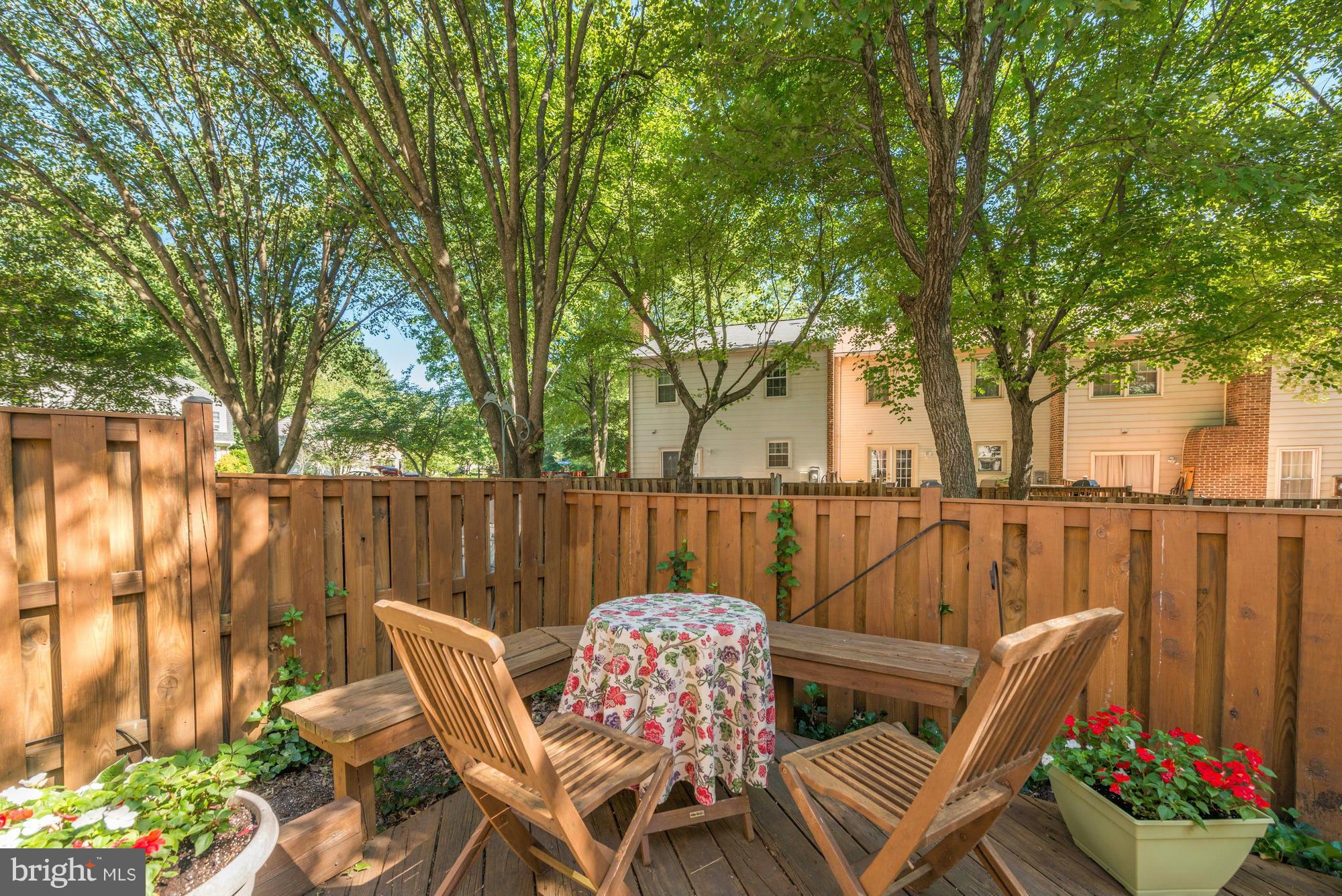 7918 Treeside Court Springfield, VA 22152 - Photo 27 of 30 Exterior (Rear)