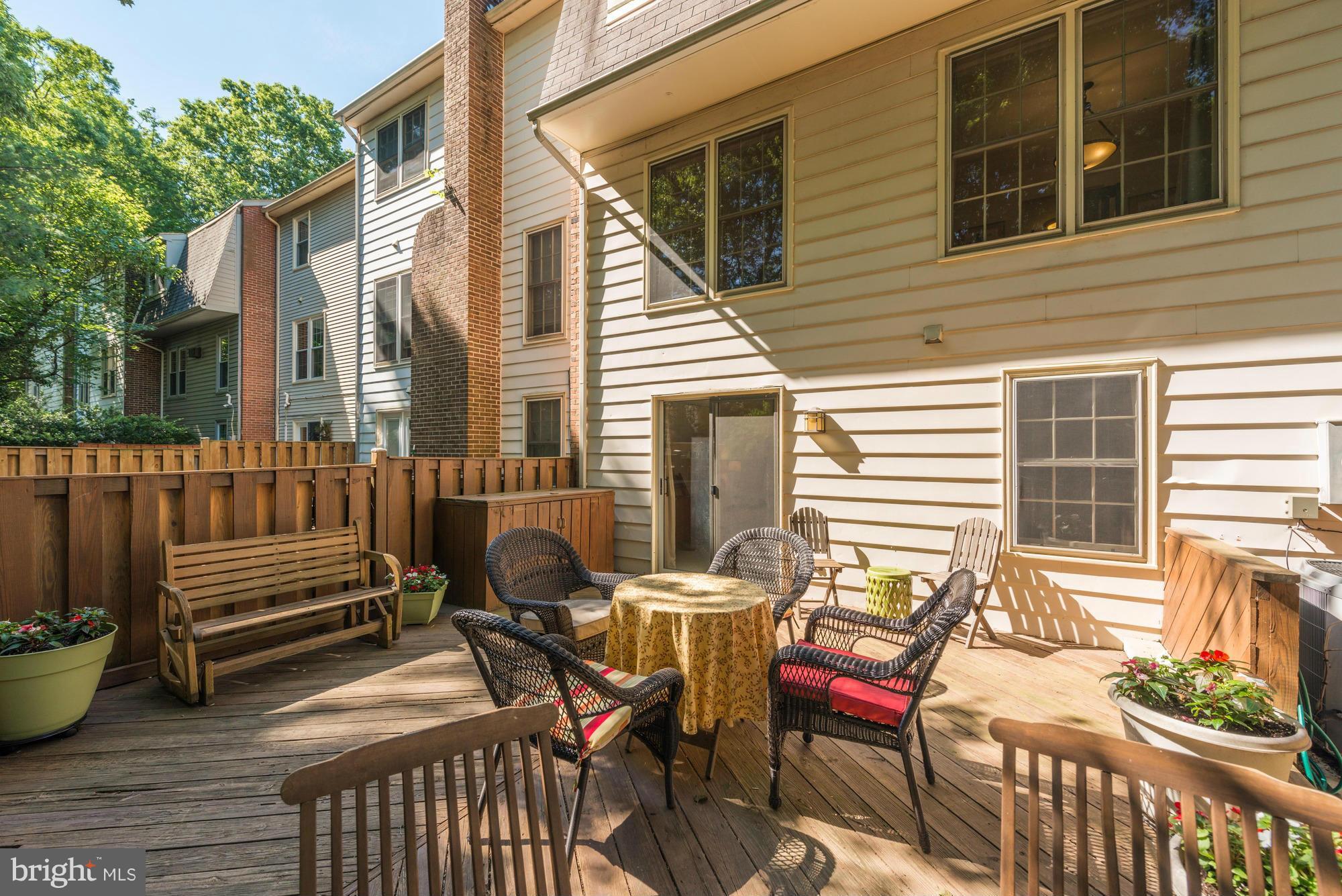 7918 Treeside Court Springfield, VA 22152 - Photo 28 of 30 Exterior (Rear)