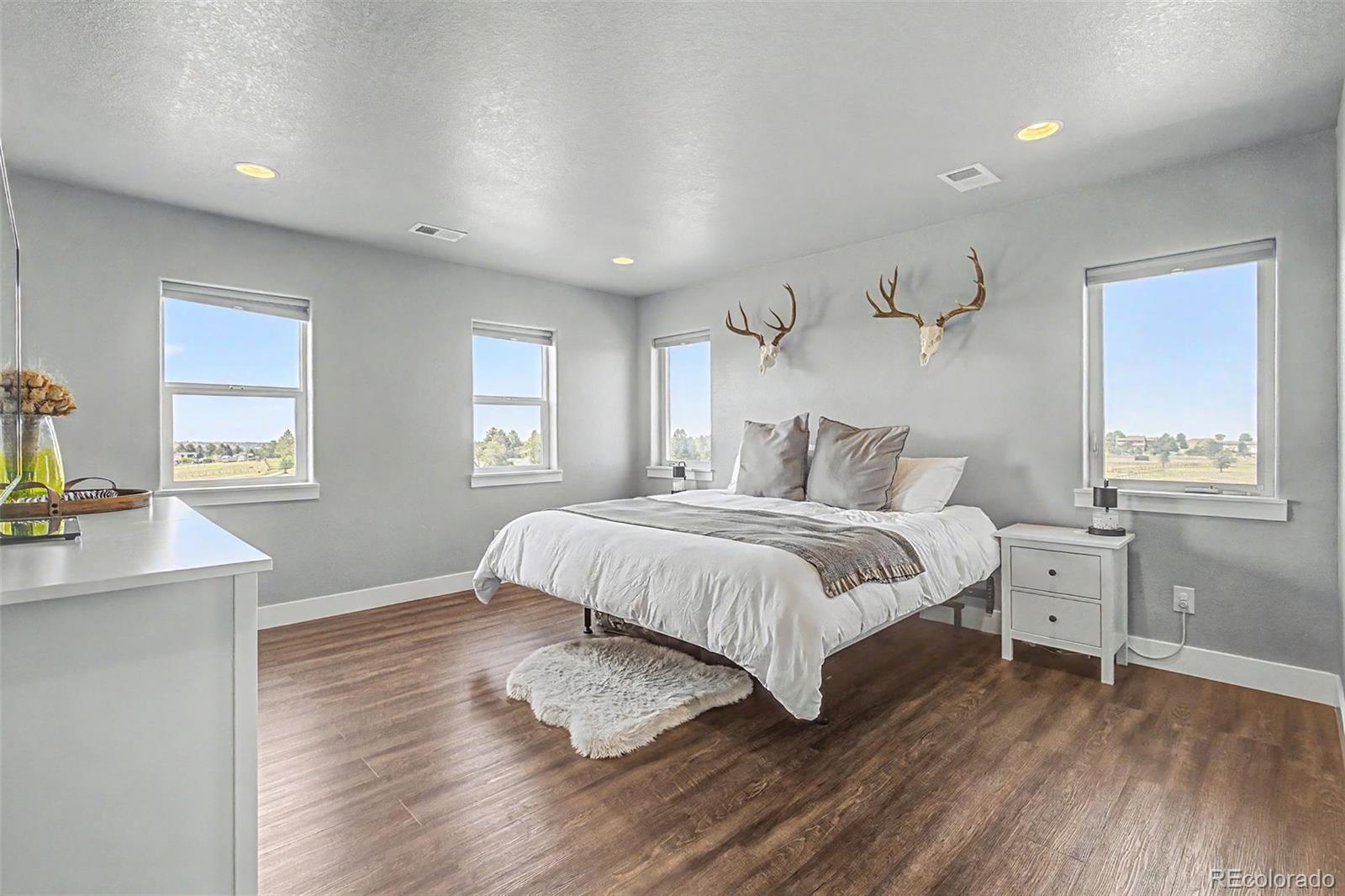 12694 Roundup Road Parker, CO 80138 - Photo 16 of 47