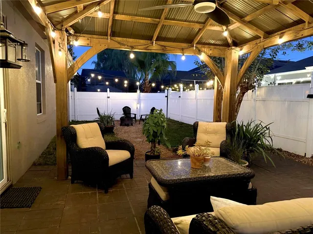 $465,000 | 14138 Castle Rock Drive, Orlando, FL 32828