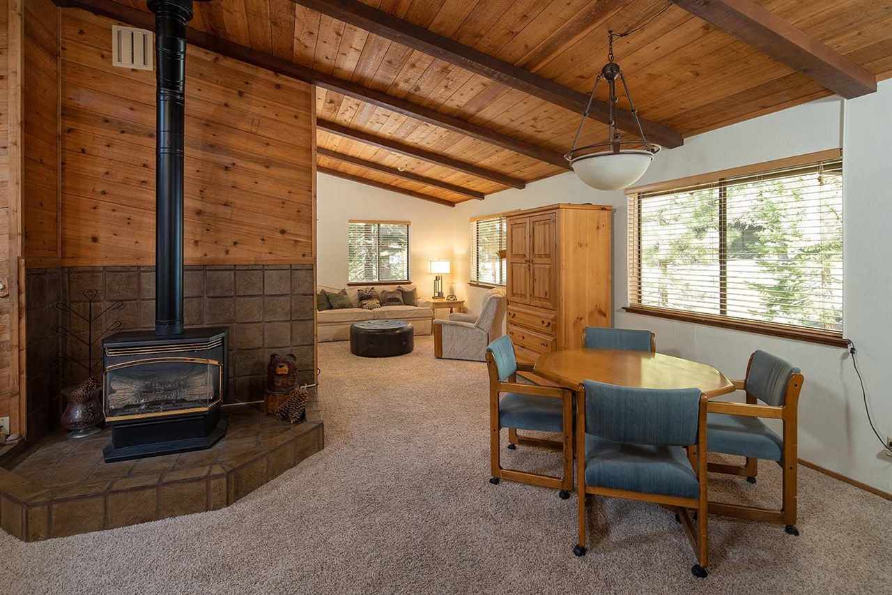 11917 Chamonix Road Truckee, CA 96161 - Photo 6 of 21 Gallery Image 6