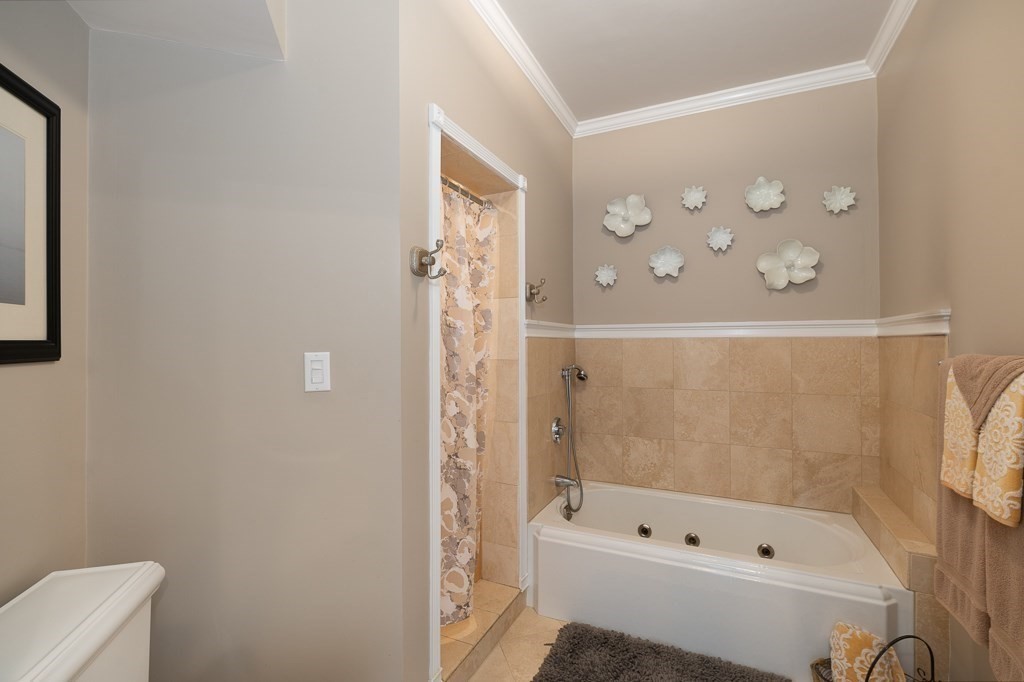 196 Main Street, Unit 2 Gloucester, MA 01930 - Photo 16 of 22