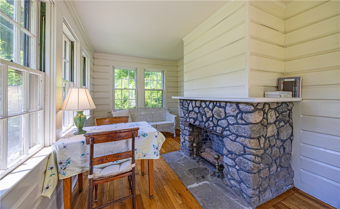 123 Foster Center Road Foster, RI 02825 - Photo 14 of 35