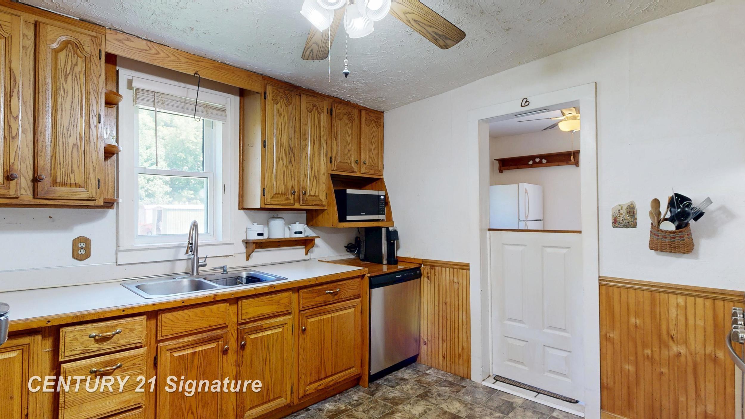 12164 Elms Road Clio, MI 48420 - Photo 16 of 50