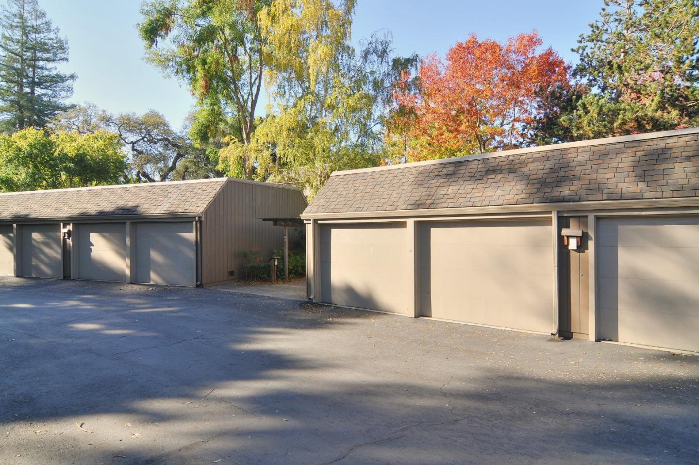 32 Farm Road Los Altos, CA 94024 - Photo 16 of 22