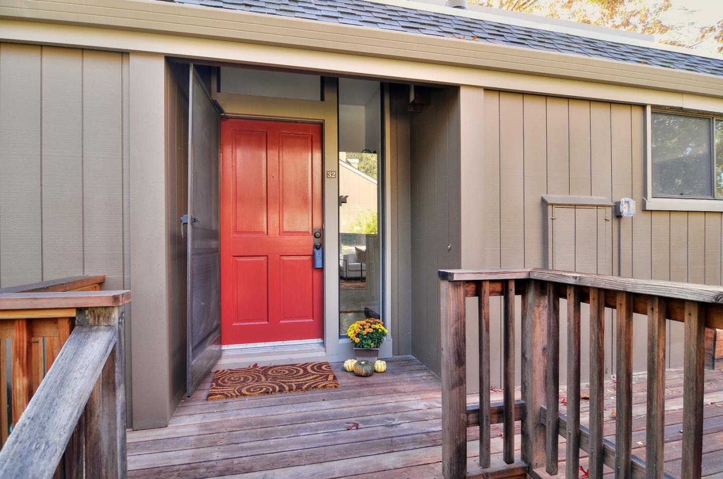 32 Farm Road Los Altos, CA 94024 - Photo 2 of 22