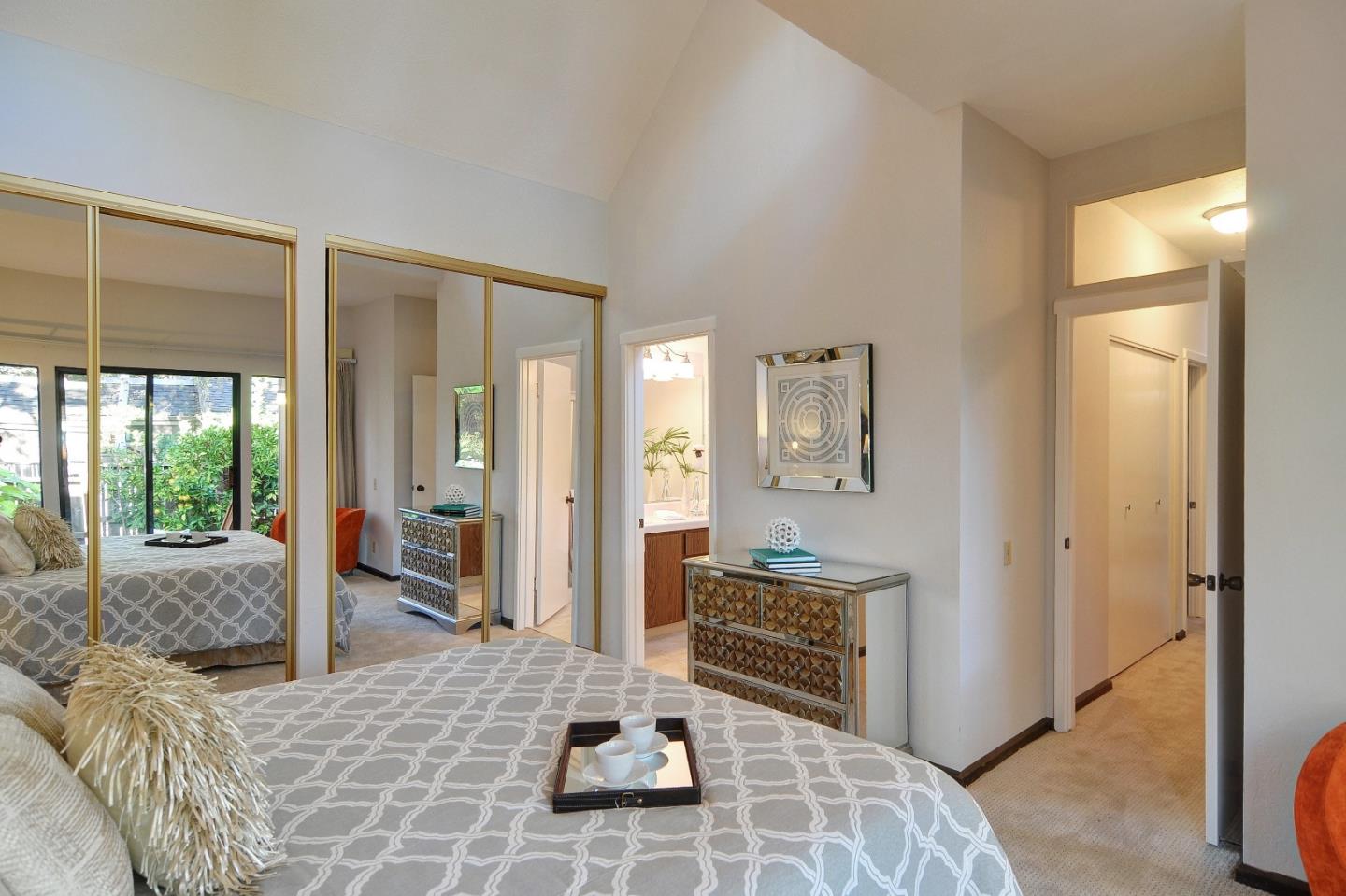 32 Farm Road Los Altos, CA 94024 - Photo 8 of 22