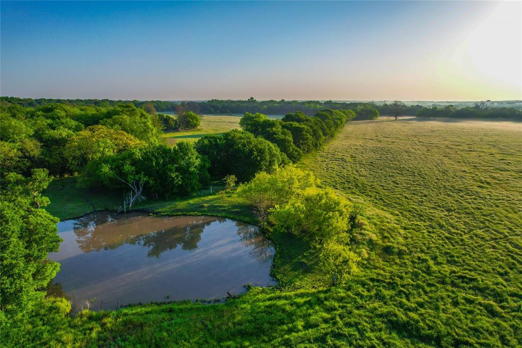 7526 Fm 2114 Road Hubbard, TX 76648 - Photo 32 of 40 an aerial view of a houses with yard