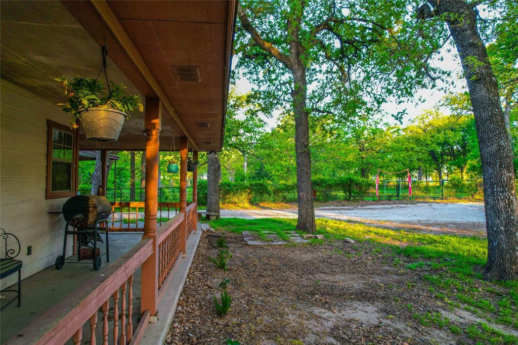 7526 Fm 2114 Road Hubbard, TX 76648 - Photo 5 of 40 a view of a swimming pool with a patio