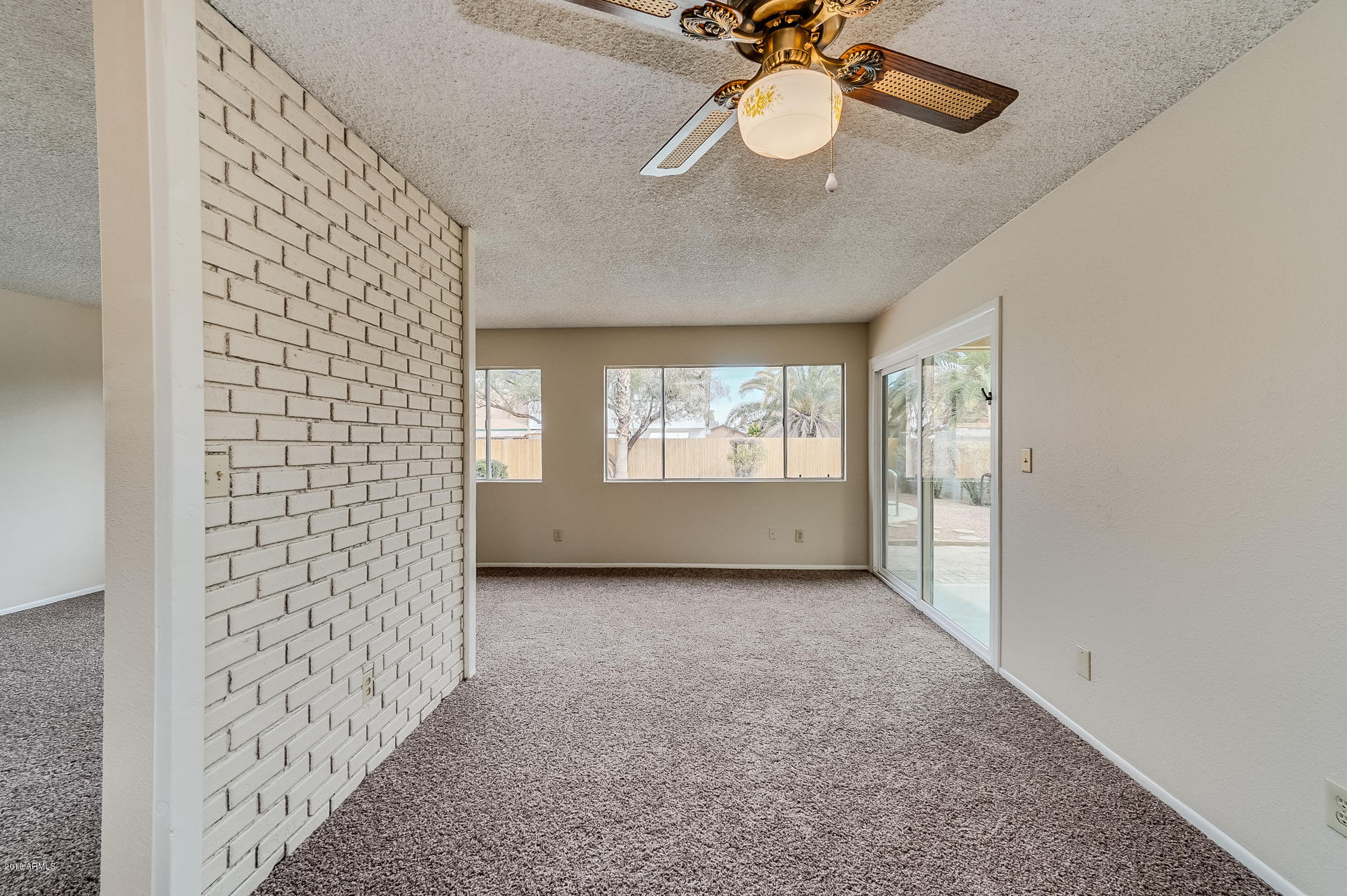 4232 East Darrel Road Phoenix, AZ 85042 - Photo 8 of 22 photo_08