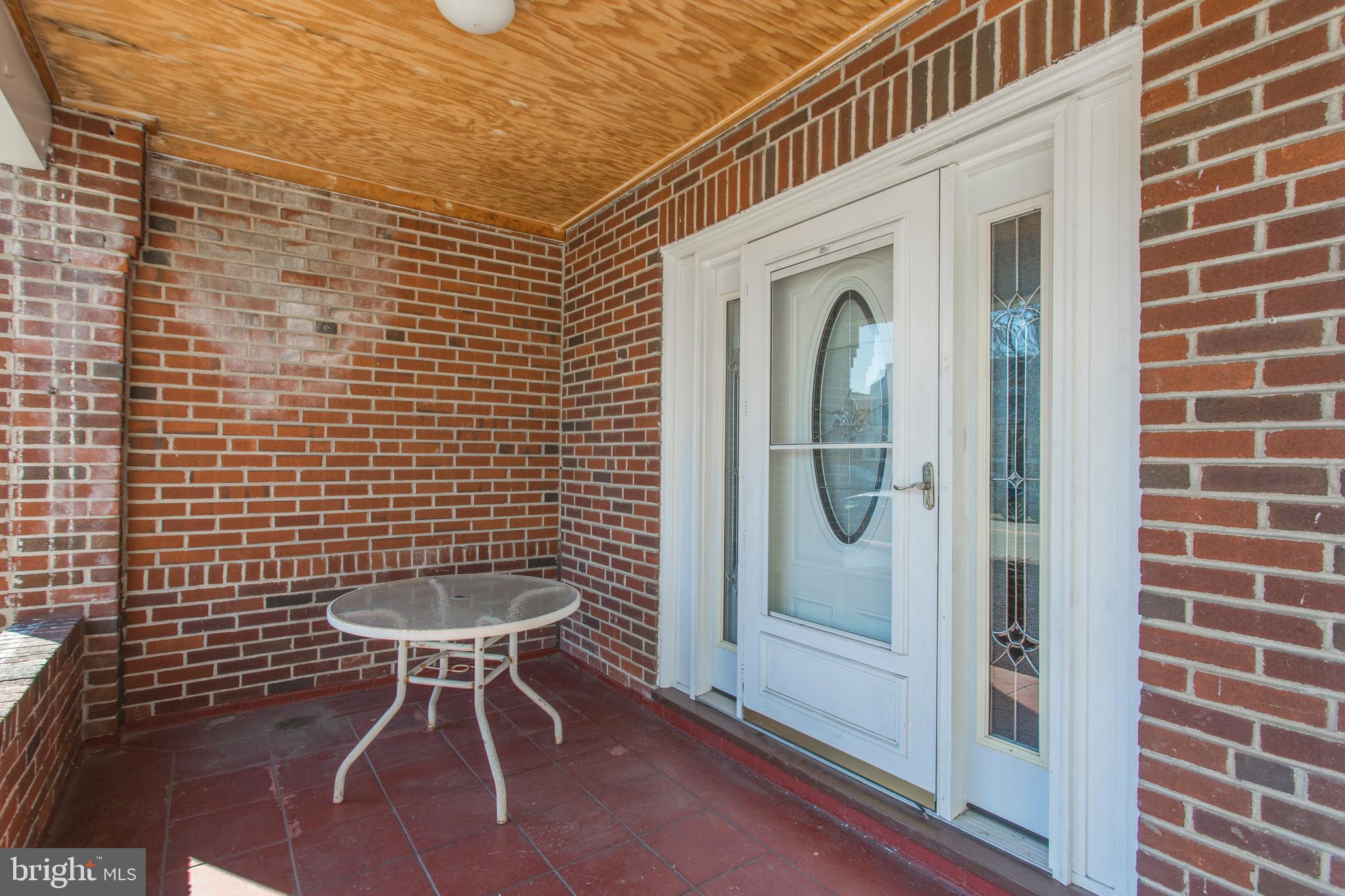 642 Roxborough Avenue Philadelphia, PA 19128 - Photo 3 of 30 Gallery Image 3