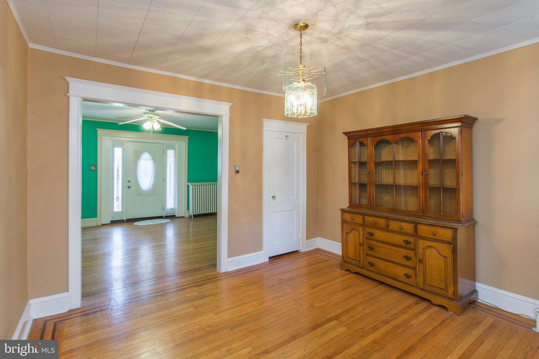 642 Roxborough Avenue Philadelphia, PA 19128 - Photo 9 of 30 Gallery Image 9