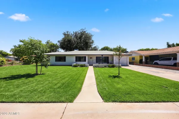 $725,000 | 117 East Vista Del Cerro Drive, Tempe, AZ 85281