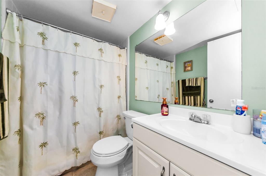2575 Pine Ridge Way South, Unit E1 Palm Harbor, FL 34684 - Photo 11 of 25